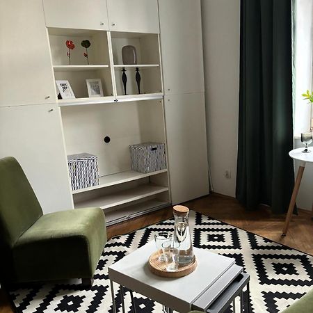 Krakow Central Green Apartments ภายนอก รูปภาพ